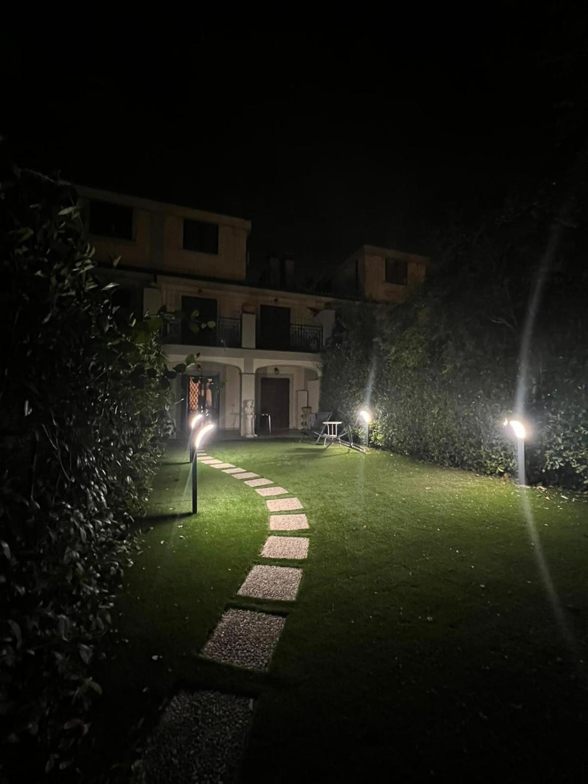 Villa Gurrieri Rome Extérieur photo